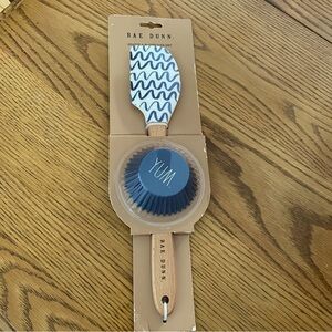 Rae Dunn silicone spatula with paper “yum” cups